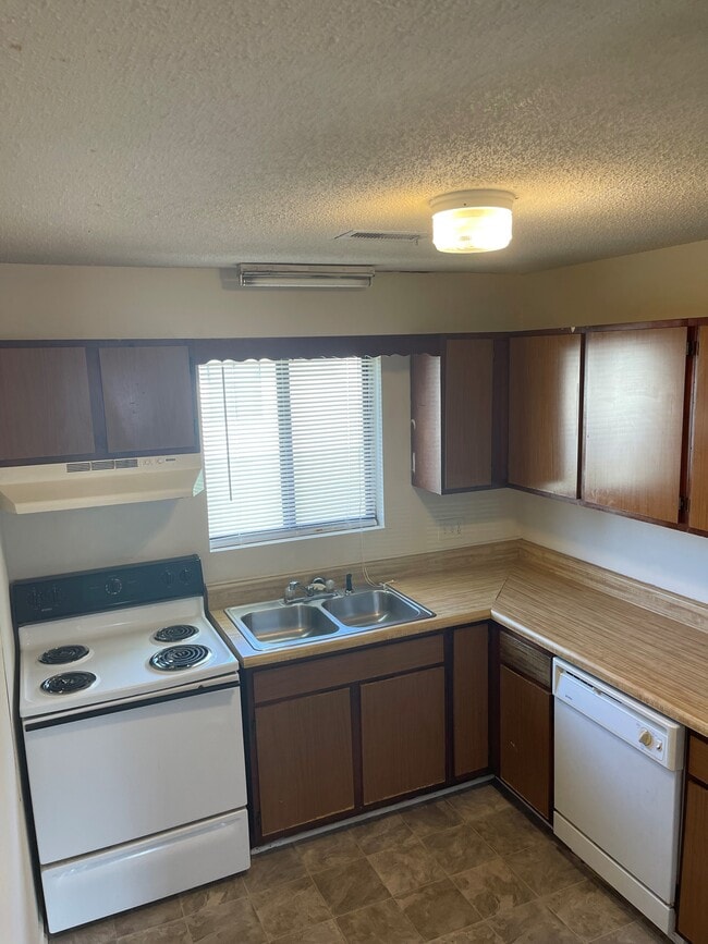 Photo - Park Village Apartments