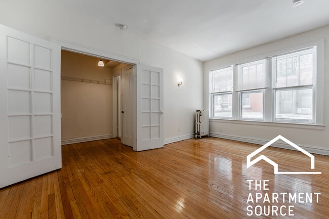 Photo - 432 W Surf St Unidad 109