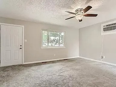 Building Photo - 2230 Cleo St