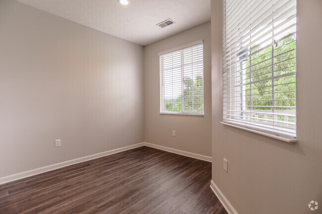 Photo - Sterling Lakes