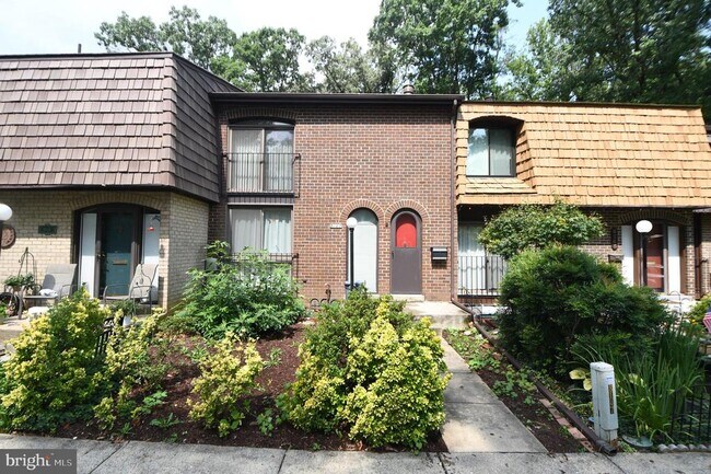 Photo - 8147 Inverness Ridge Rd