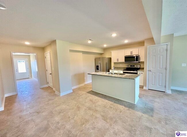 Photo - 214 Dixon Cir
