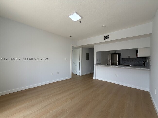Building Photo - 9720 SW 184th St Unit 212