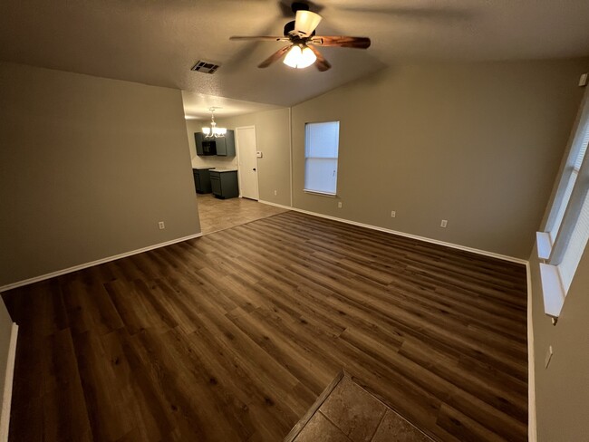 Living room - 1208 Hollow Tree Ter House