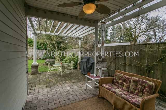 Photo - Large end of the cul-de-sac lot in the coveted Lakeridge neighborhood