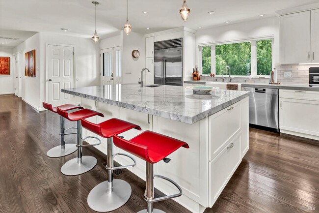 Photo - 1790 McKinley Rd