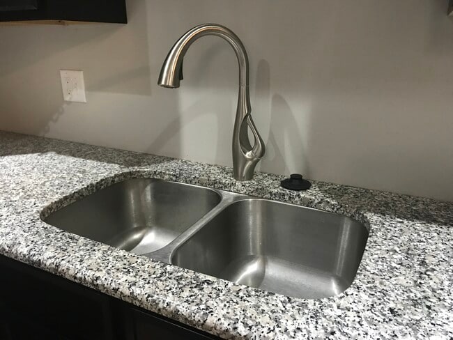 Photo - 626 S Main St Unidad Apt 2