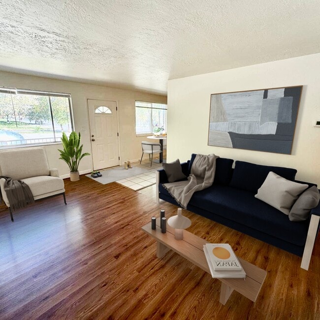 Photo - 771 Wall St Unit #18