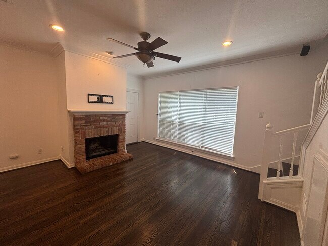 3412 McFarlin Blvd Unit F