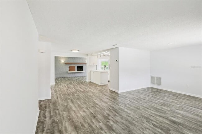 Photo - 4015 Litchfield Dr