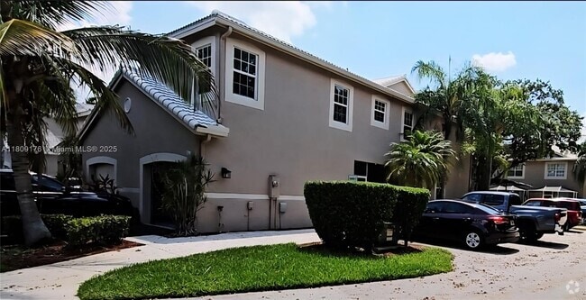 Building Photo - 1877 Salerno Cir Rental