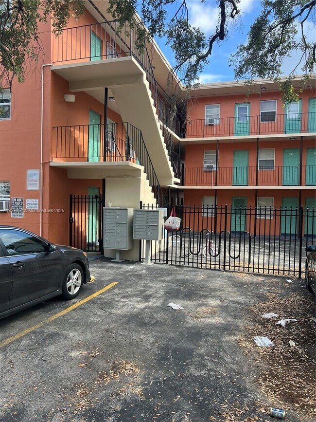 Photo - 3669 Thomas Ave Condo Unit 2-2