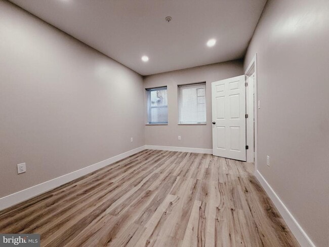2720 W Thompson St Unit E