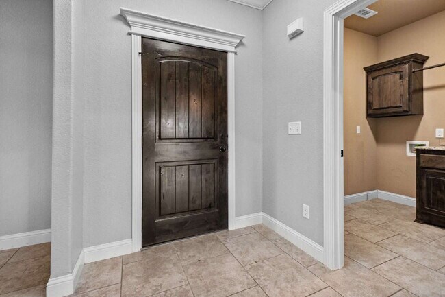 Photo - 4301 SW Beech Ln