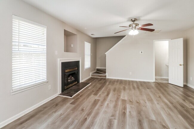 Photo - 4929 Patricia Ann Ln