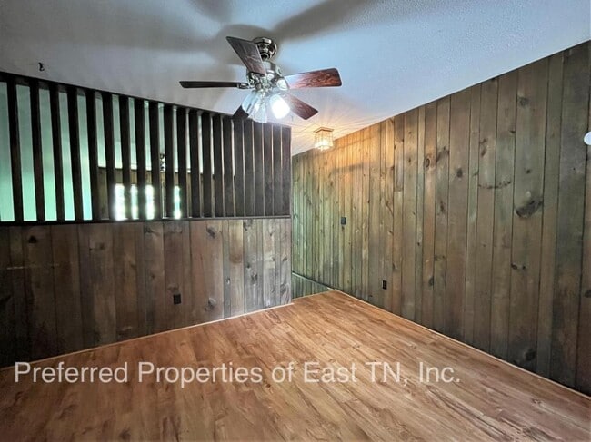 Photo - 1153 Timbers E