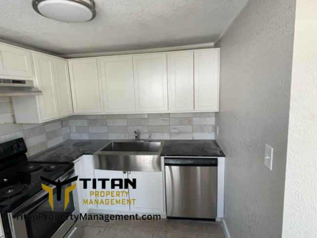 Photo - Studio Tiny Home