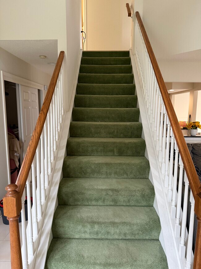 Photo - 71 Berwick Ln