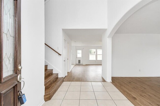 Photo - 21818 Dimmett Way