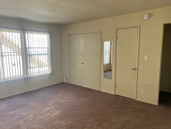 Photo - 11933 W Magnolia Blvd