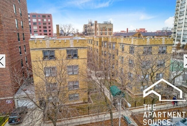 Photo - 3916 N Pine Grove Ave Unit 5E