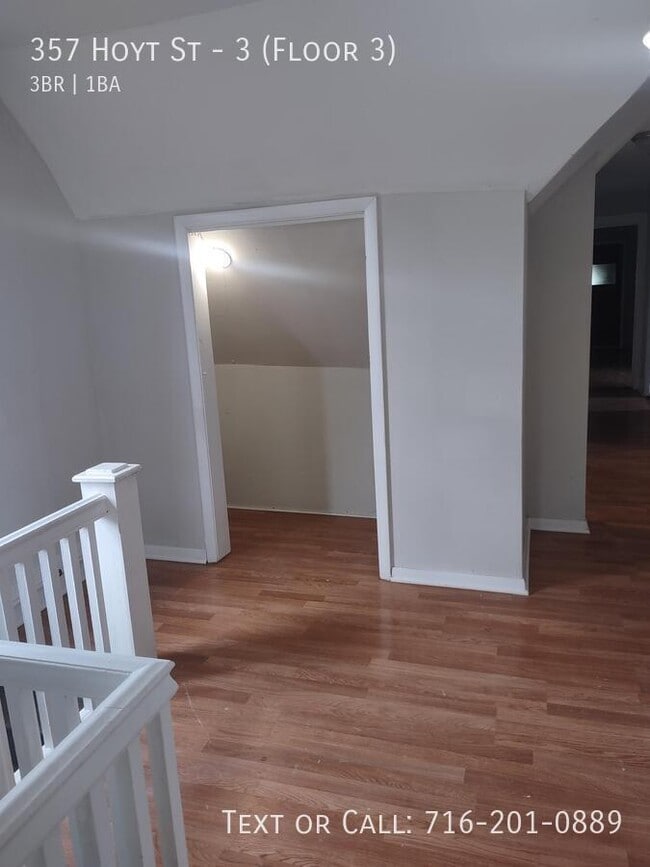 Photo - 357 Hoyt St Unit 3 (Floor 3)