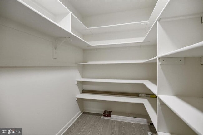 Photo - 3709 S George Mason Dr Unit 114
