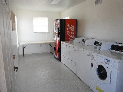 Building Photo - 550 N Montgomery Ave Unit #550
