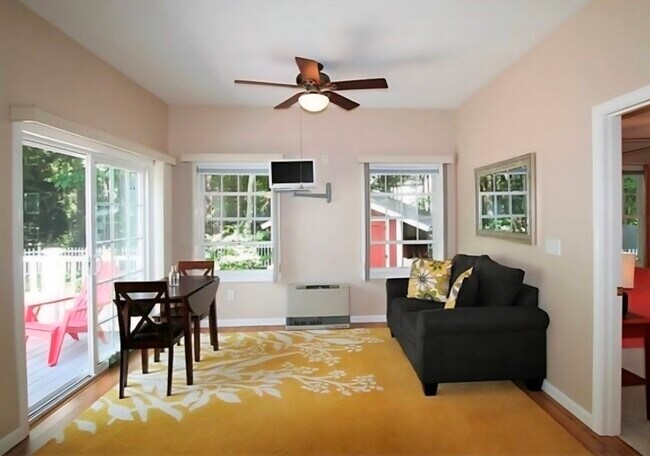 Photo - 15 Minuteman Dr Unit 1