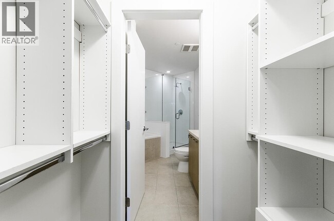 Photo - 5311 Cedarbridge Way Unit 23X