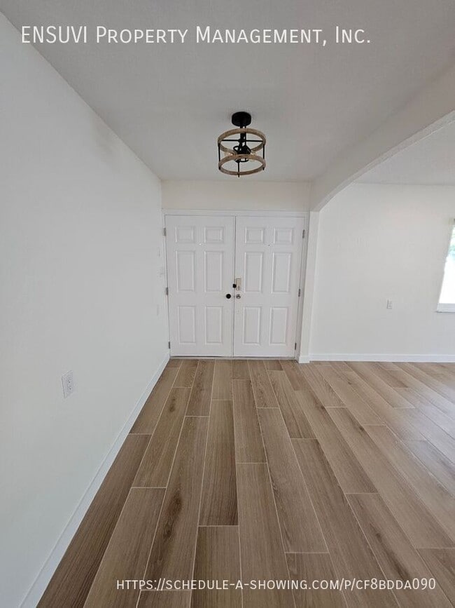 Photo - 1018 Spindle Palm Way
