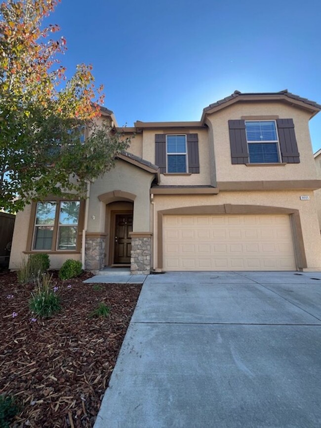 4 Bedroom Home in Gated Community With Sho... - 4 Bedroom Home in Gated Community With Sho...