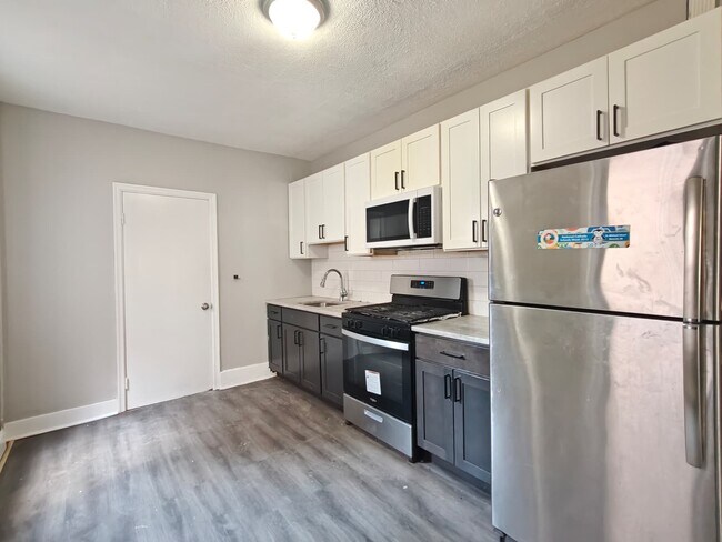 Photo - 9 Randall Ave