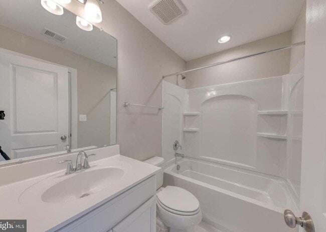 Photo - 220 E Pennsylvania Ave