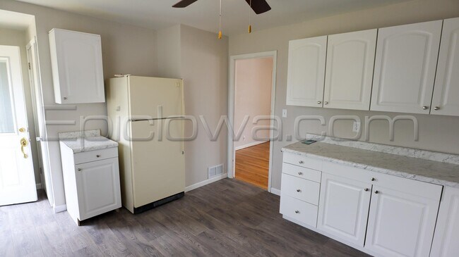 Photo - 5442 Gordon Ave NW