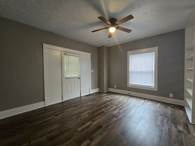 Photo - 1104-1106 South Jay Street Unit 1104