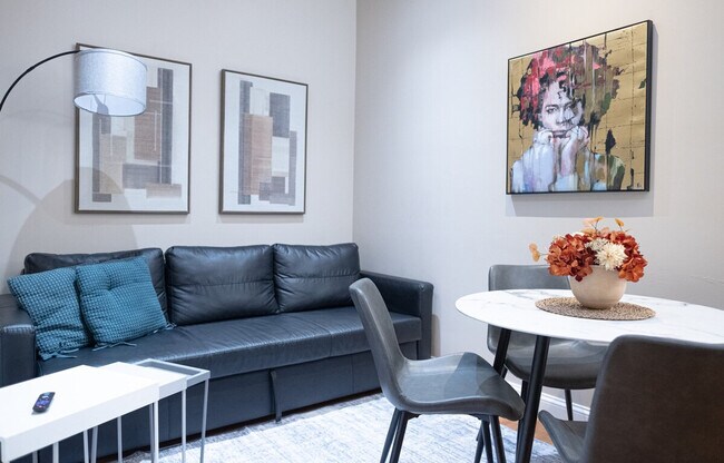 Photo - 230 W 113th St Unidad ID1032010P