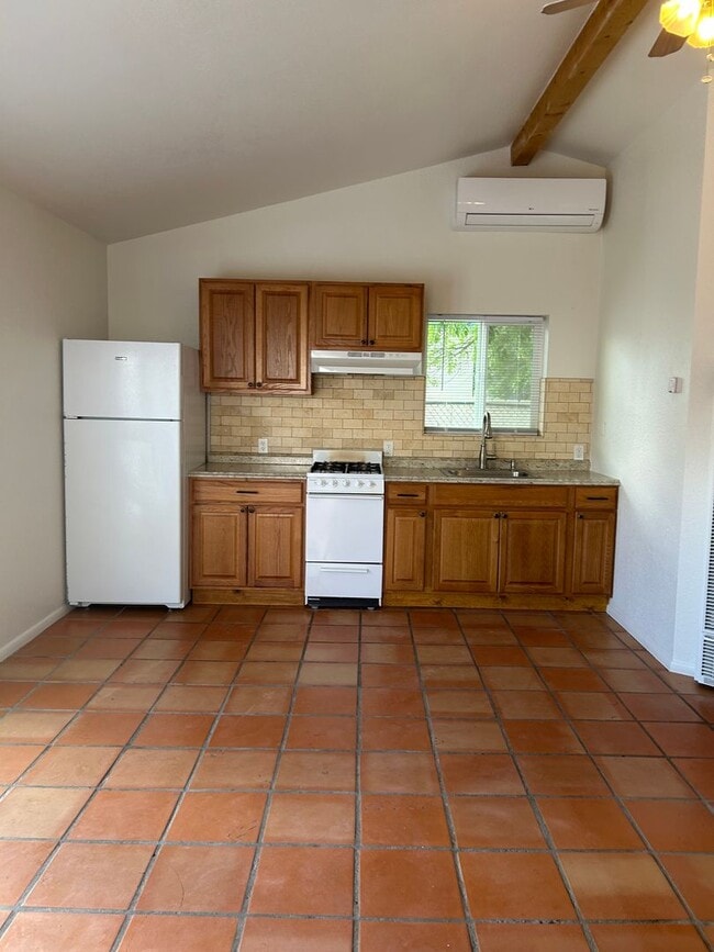 Photo - 705 Columbia St Unit 705 Columbia Street - Guest House