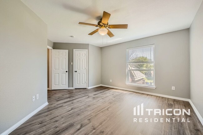 Photo - 5451 Pecan Creek Cir