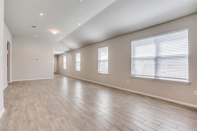 Photo - 2800 Joe Dimaggio Blvd