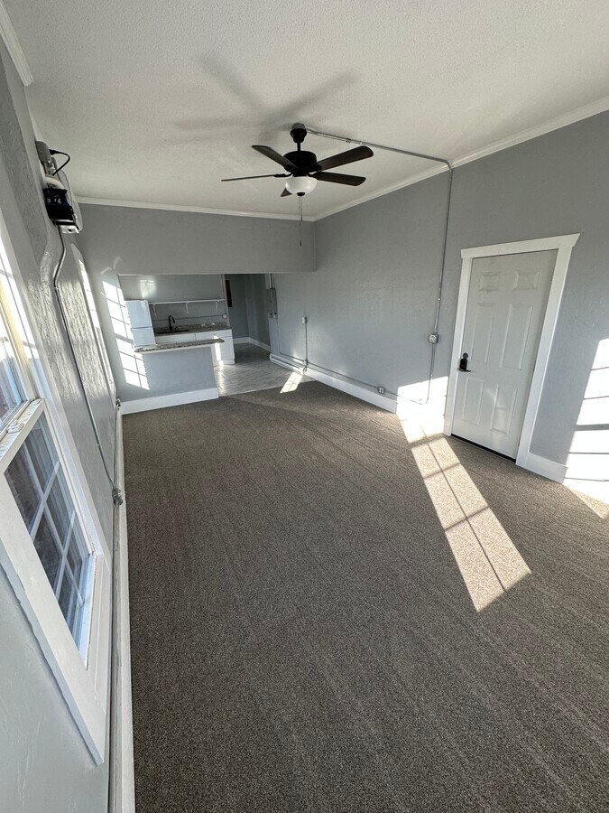 Photo - 23.5 N Grant Unit 1