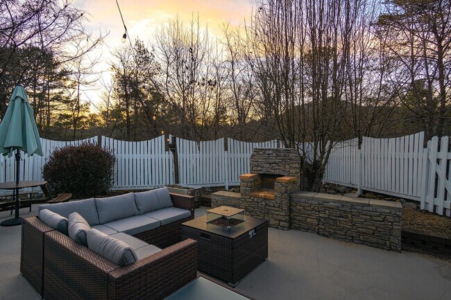 Photo - 120 Whitney Dr Unit SI ID1023327P