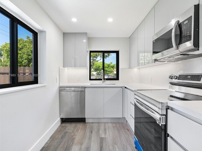 Photo - 4020 NW 1st Ave