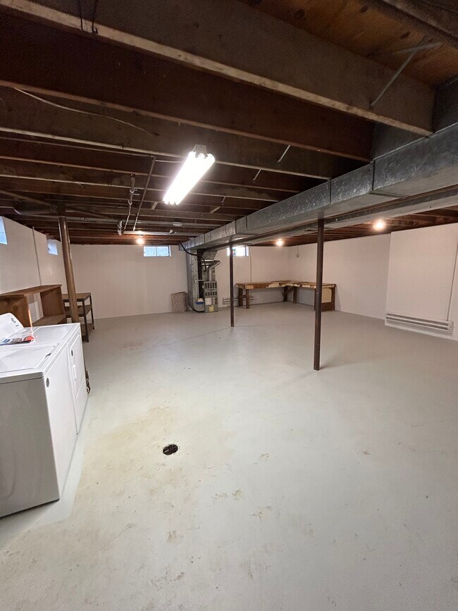 60 Jennings Rd Rental For Rent in Whitmore Lake, MI