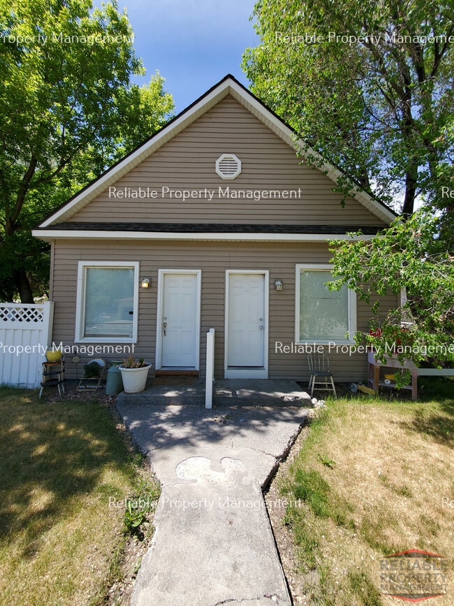 Photo - 1499 Mound Ave Unit 1499