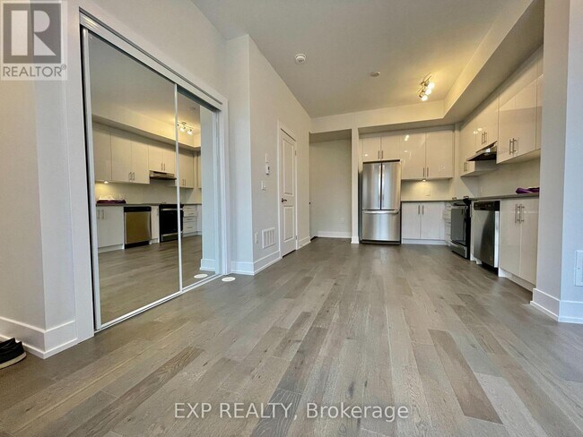 Photo - 9580 Islington Ave.