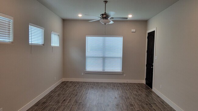 Photo - 3/2/2 Godley ISD + Pet Welcome