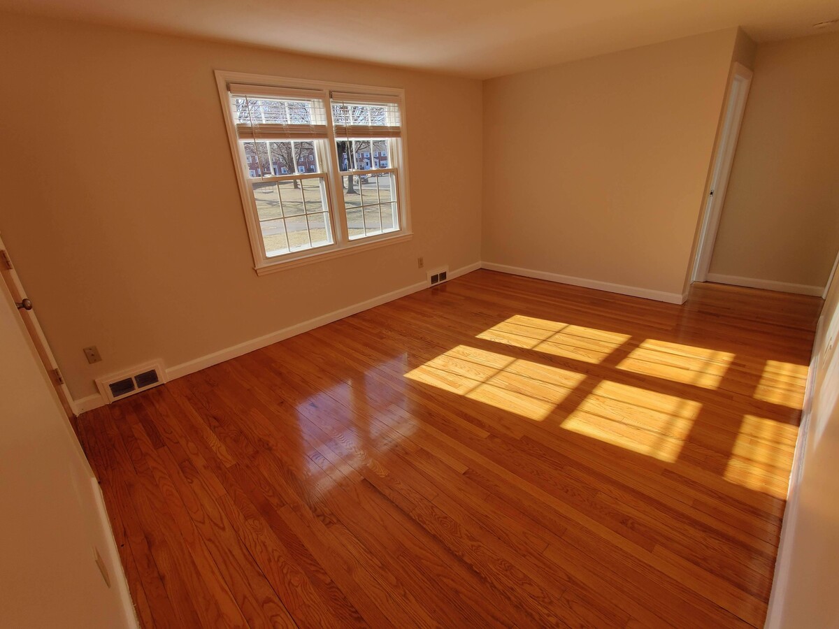 Photo - 69 Mercury Ct Unidad L1