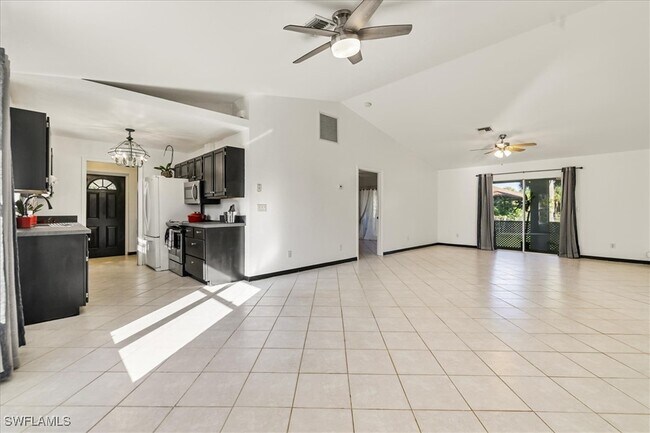 Photo - 440 21st St NW