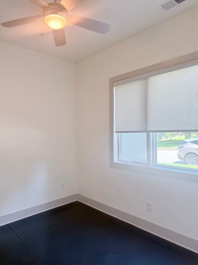Photo - 1117 Summit Ave